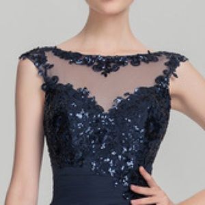 Beautiful Midi evening dress 👗